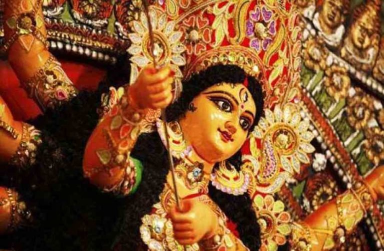दुर्गा पूजा की पौराणिक कथाये, प्रतिम वर्णन और महत्व